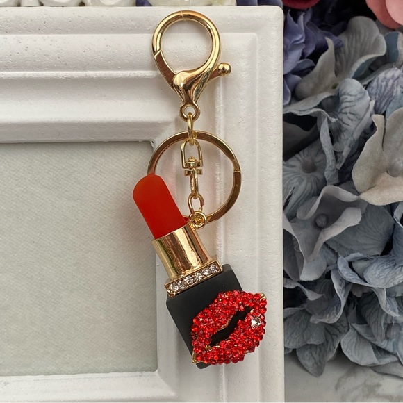 Red Lipstick with Crystal Lips Keychain Charm - Picture 3 of 16